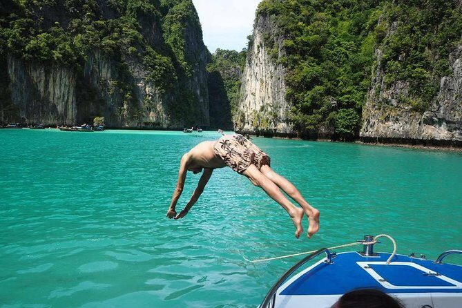 Phi Phi & Maya Bay Speedboat: All-Day Food & Choice of 3 Marinas - The Speedboat Reality: Fast, Fun, and Sometimes Wet